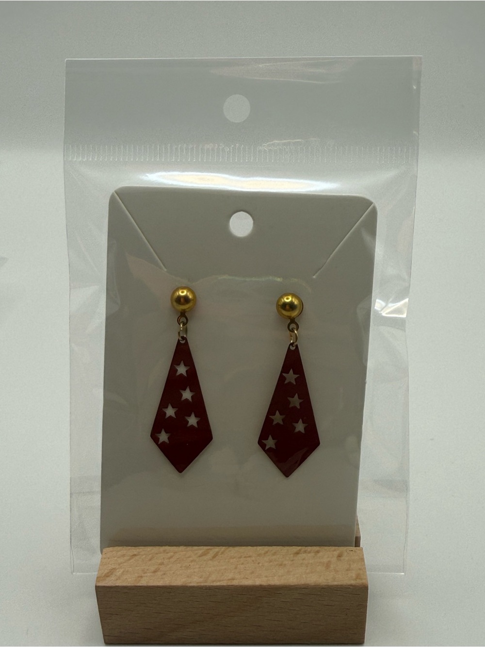 Vintage Red Star Dangle Earrings Gold Tone Geometric Pierced Retro Statement
